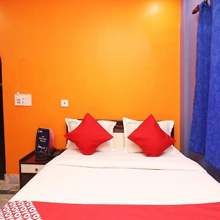 Oyo 23364 Kolkata Hcn Guest House Exterior photo